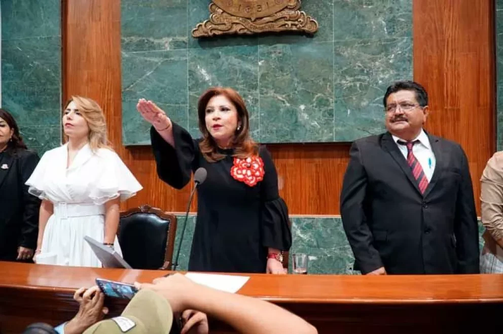 Gloria Himelda presidente de nueva mesa Directiva de 63 legislatura