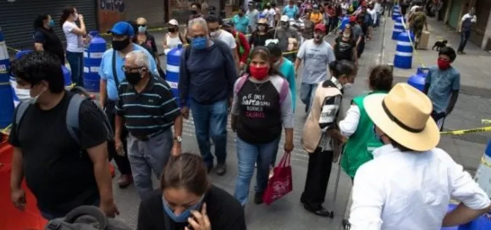 ¿Qué debes saber de la nueva cepa de Coronavirus que llega a México?