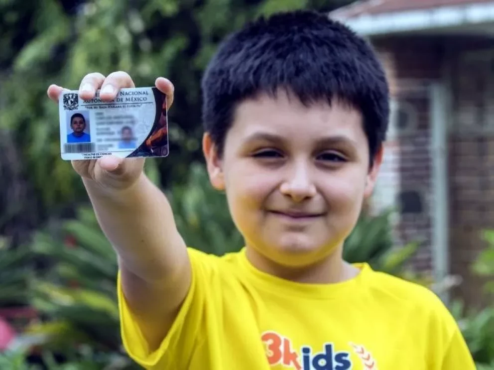 Niño genio mexicano ingresará a la universidad