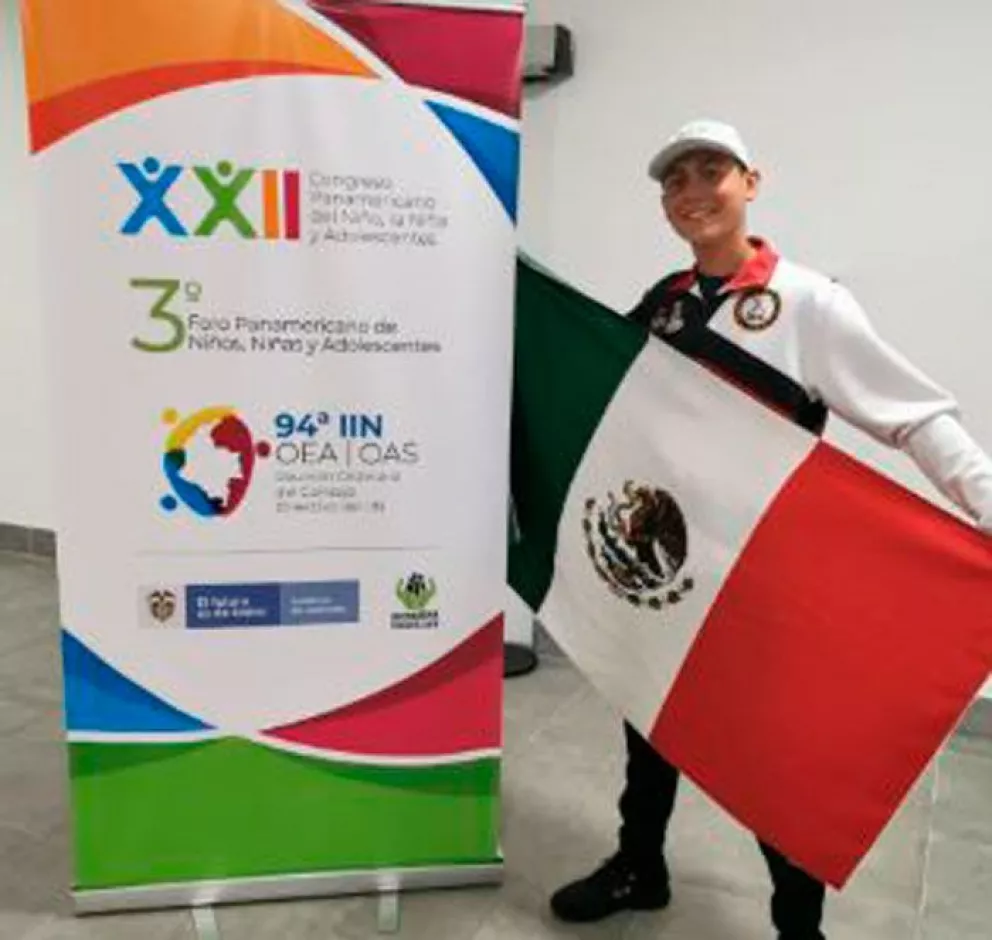 Niño mazatleco representa a Sinaloa en Foro internacional en Colombia