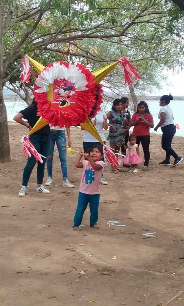 Celebran a niños de Villa Juárez