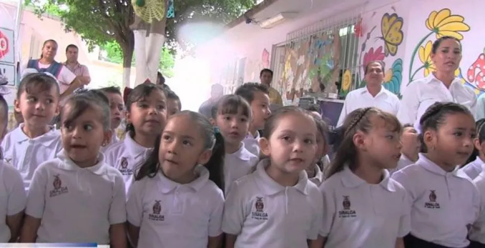 ¿Cuántos niños hay en Sinaloa?