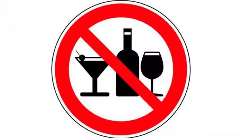 Instagram y Facebook prohibirán contenido sobre alcohol y tabaco