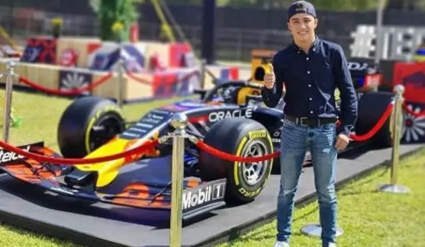 Un nuevo mexicano en las filas de Red Bull Racing