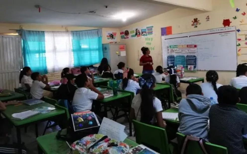 Imparten pláticas de nutrición a alumnos de primaria en Villa Juárez