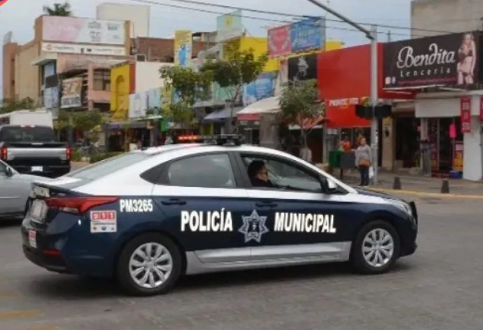 Policía hace perifoneo de alerta sanitaria en Culiacán por coronavirus