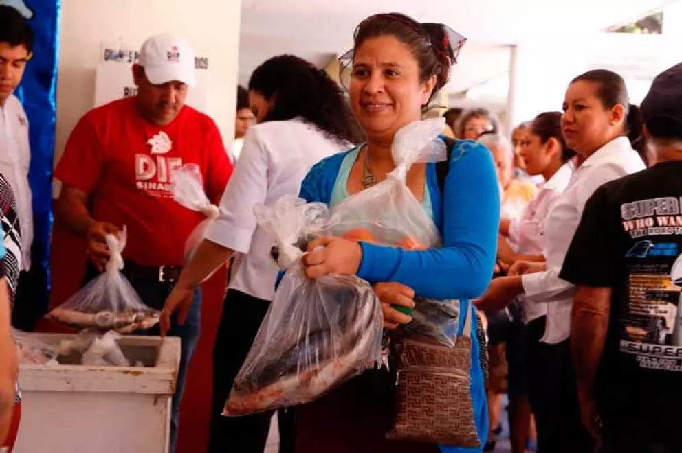 Apoyan a colonias vulnerables en Sinaloa con apoyo alimentario