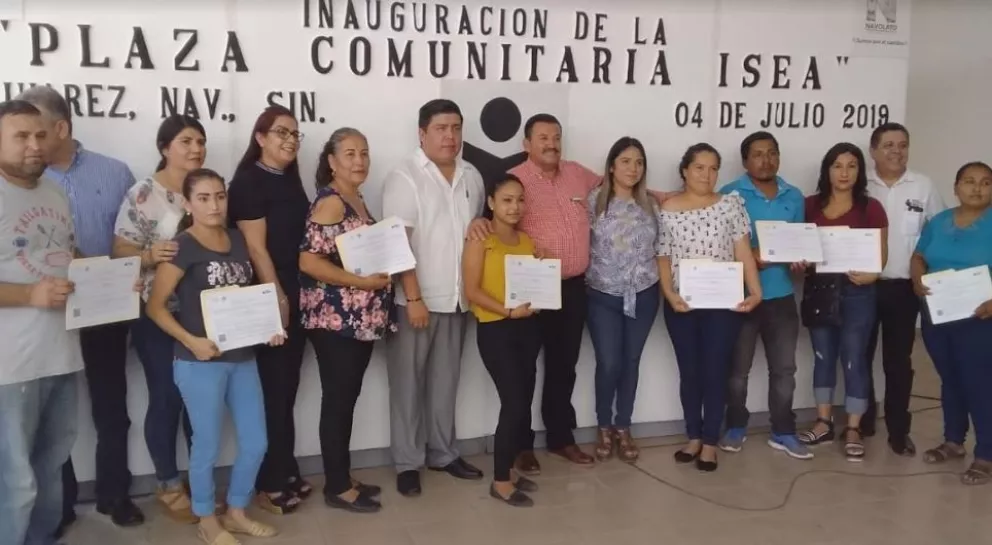Inauguran segunda plaza comunitaria de ISEA en Villa Juárez