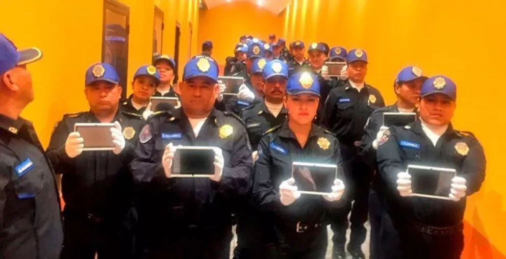La semejanza de médicos con policías se verá en Culiacán