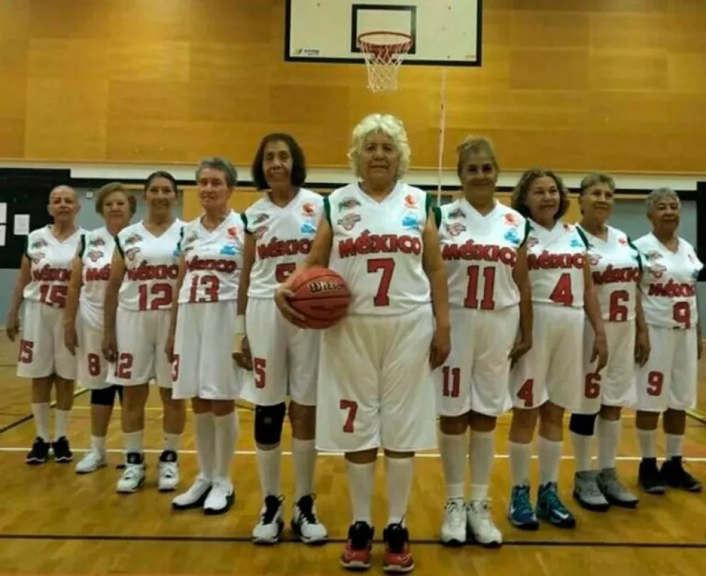 Mexicanas de 65 años y más, ganan mundial de Maxibaloncesto