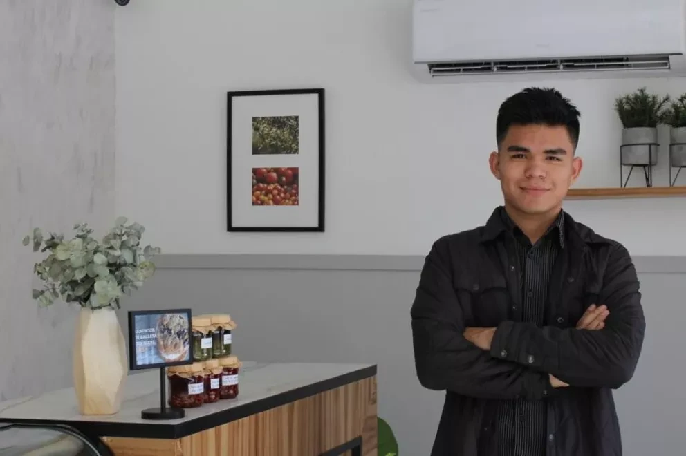 Premia Tec de Monterrey con becas por un millón de pesos a estudiantes de Villa Juárez