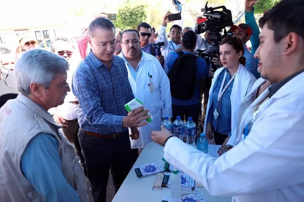 Inspecciona Quirino operación del cerco sanitario para prevenir el coronavirus