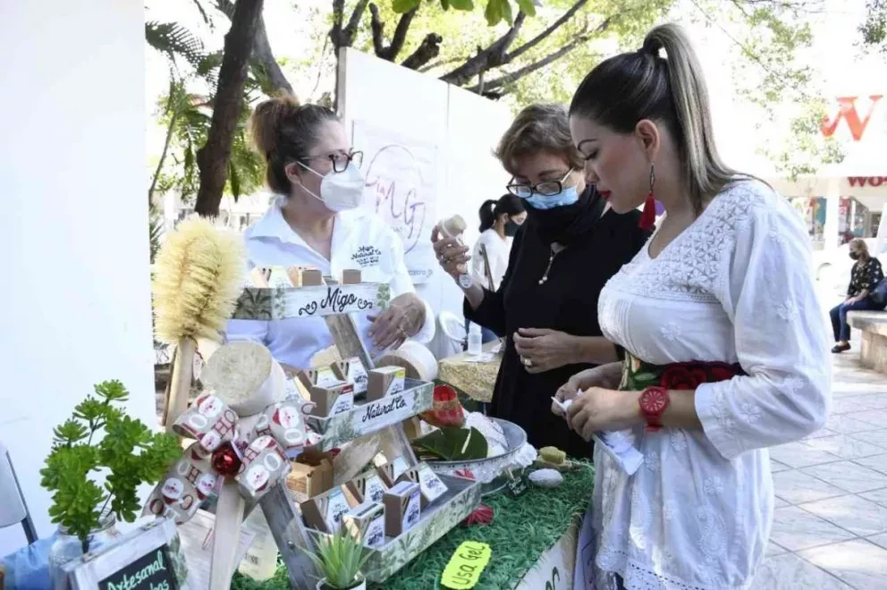 Promueve Ayuntamiento de Culiacán Expo Mujeres Artesanas