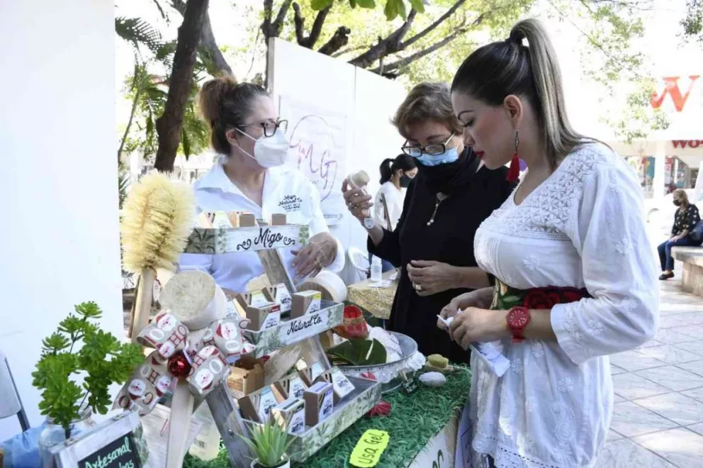 Promueve Ayuntamiento de Culiacán Expo Mujeres Artesanas
