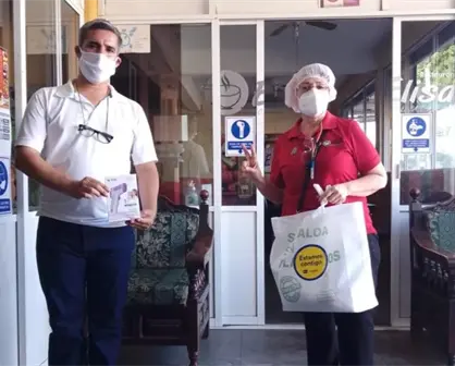 Entregan kits de protección a comerciantes de Villa Juárez
