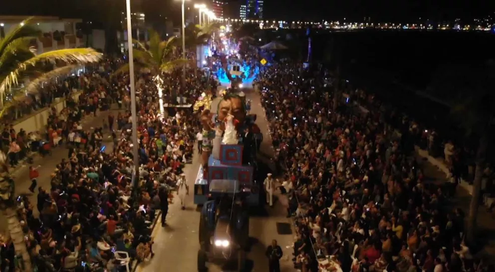 Quedan 925 millones de pesos del Carnaval de Mazatlán: Rocha