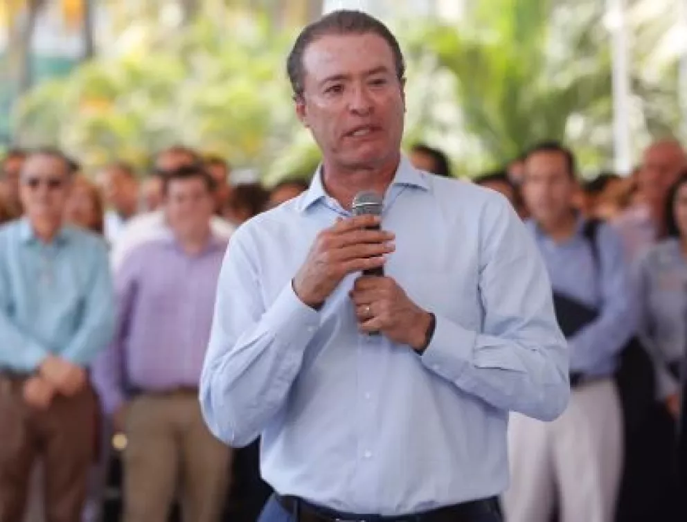 Gobernadores de Yucatán y Sinaloa mantienen liderazgo en México