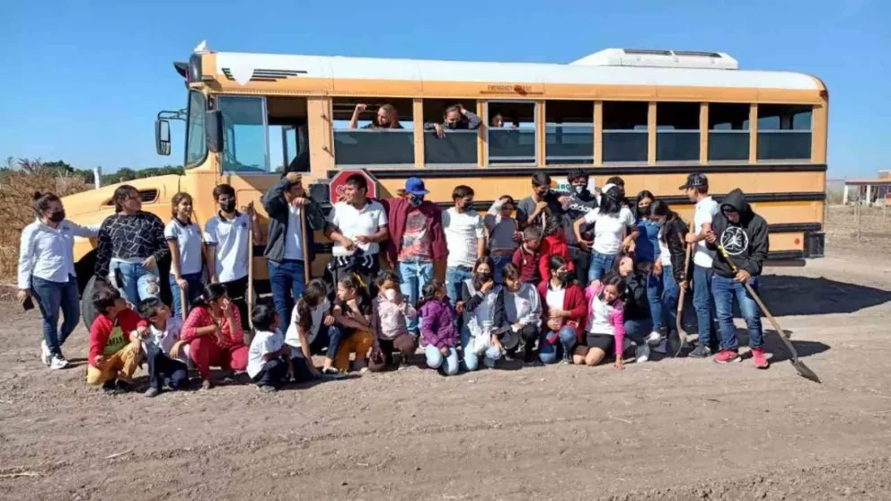 Realizan intensa jornada de arborización en Villa Juárez
