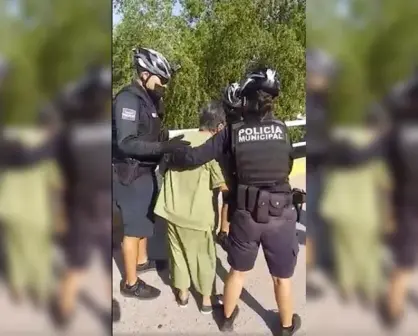 Transeúntes y policías salvan la vida de señora mayor que intentó lanzarse al río