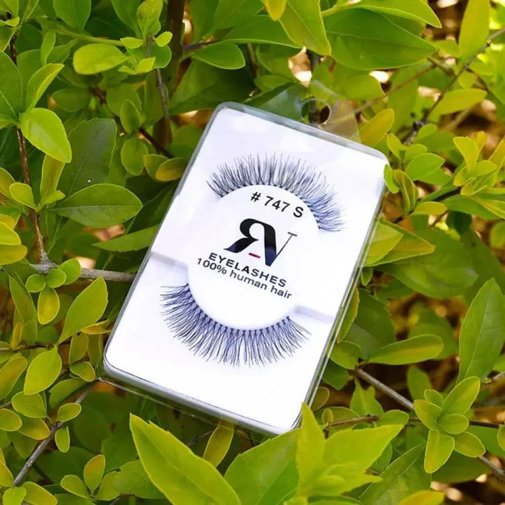 RV Eyelashes conquista a Shark Tank México