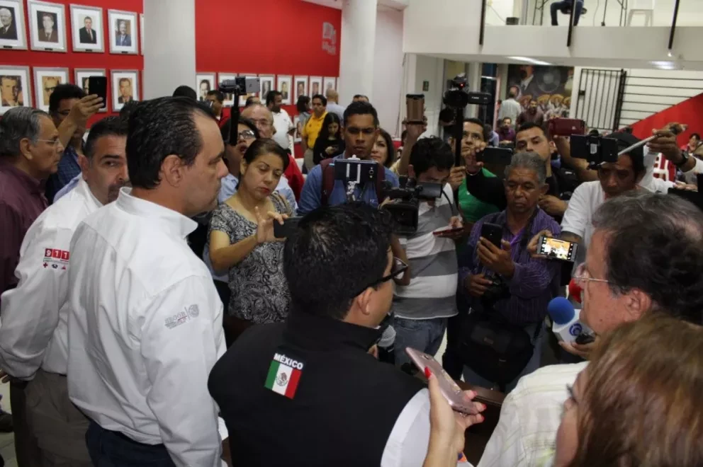 Suspenden trabajos por riesgos del huracán Willa en Sur de Sinaloa