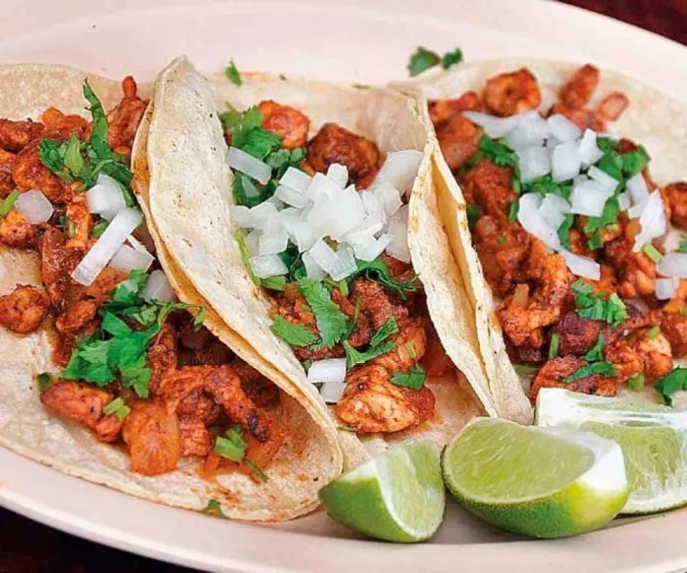 Date un gusto culposo por el taco Al Pastor Fest