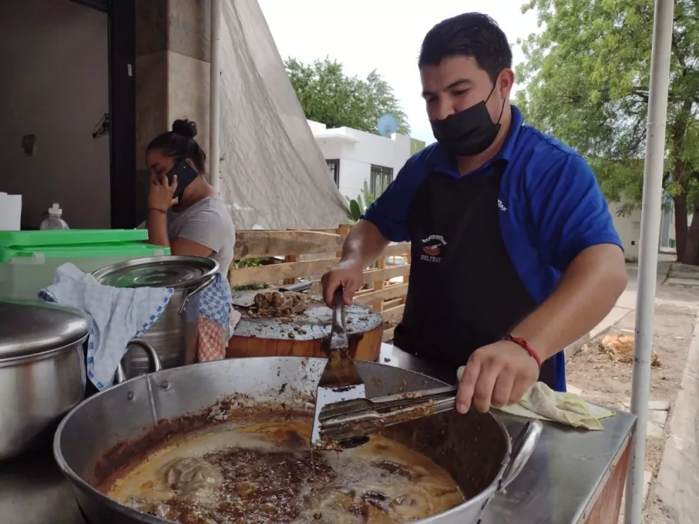 Luis Beltrán le pone corazón al taco, como su padre