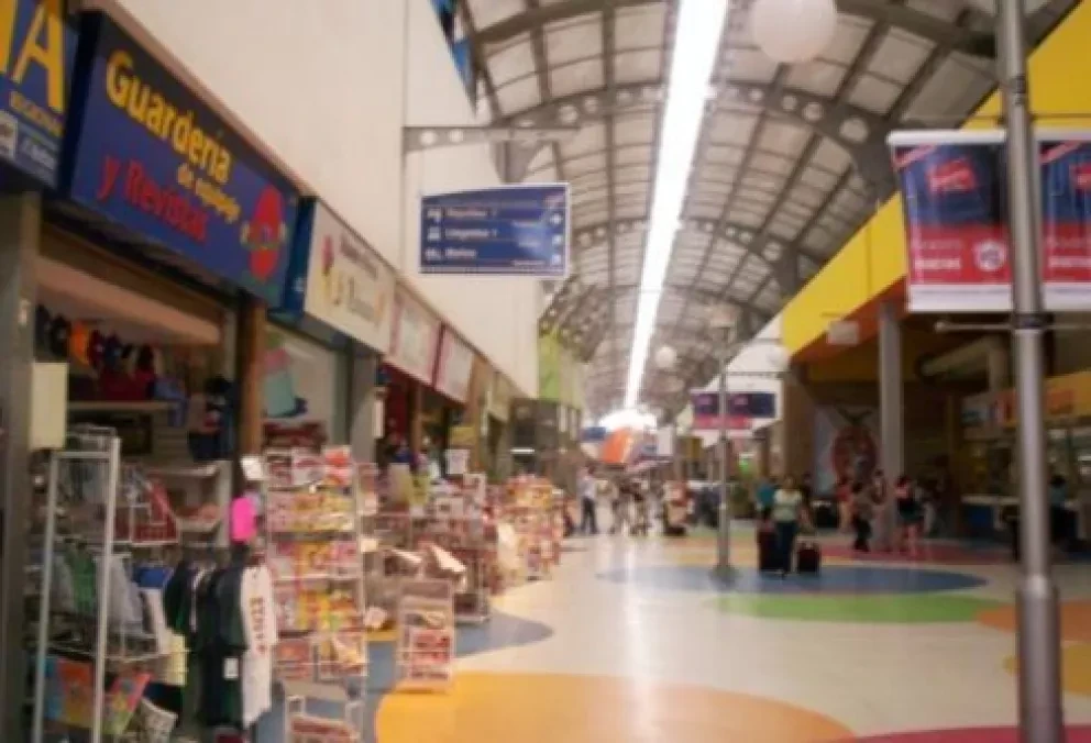 Así es el área comercial de la central de autobuses Culiacán