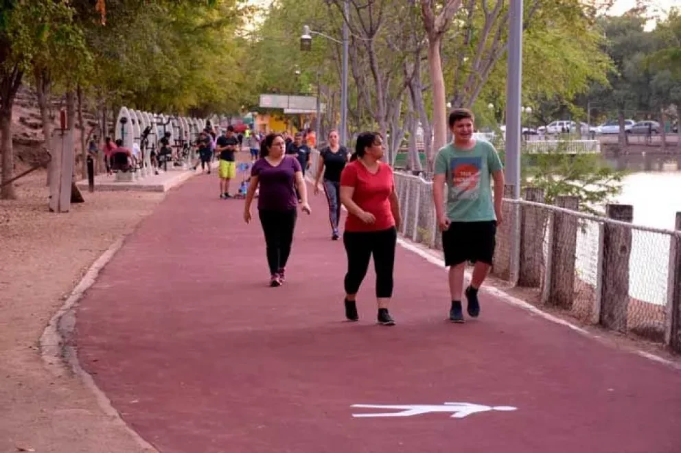 Rehabilitan trotapista del Parque Culiacán 87