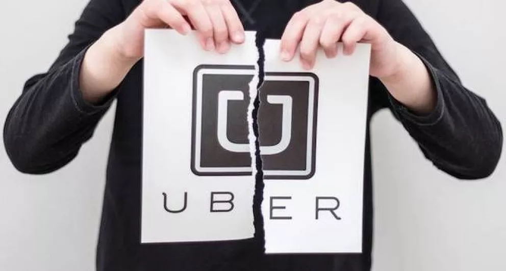 Despiden a 649 choferes de Uber en Culiacán por no aceptar tarjetas
