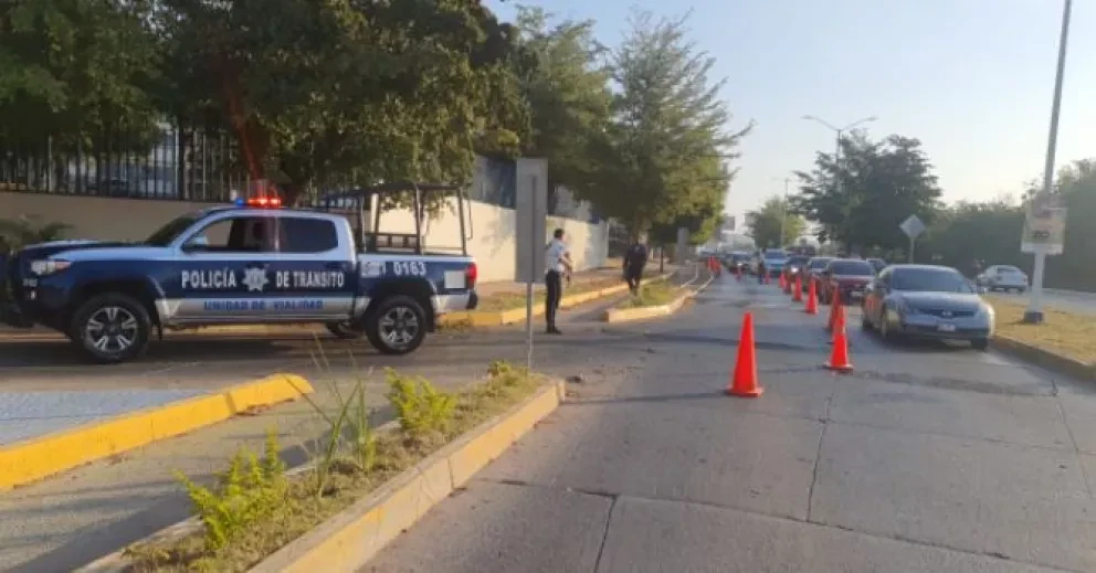 Cierran rúas de circulación en apoyo a vacunación Covid en Culiacán