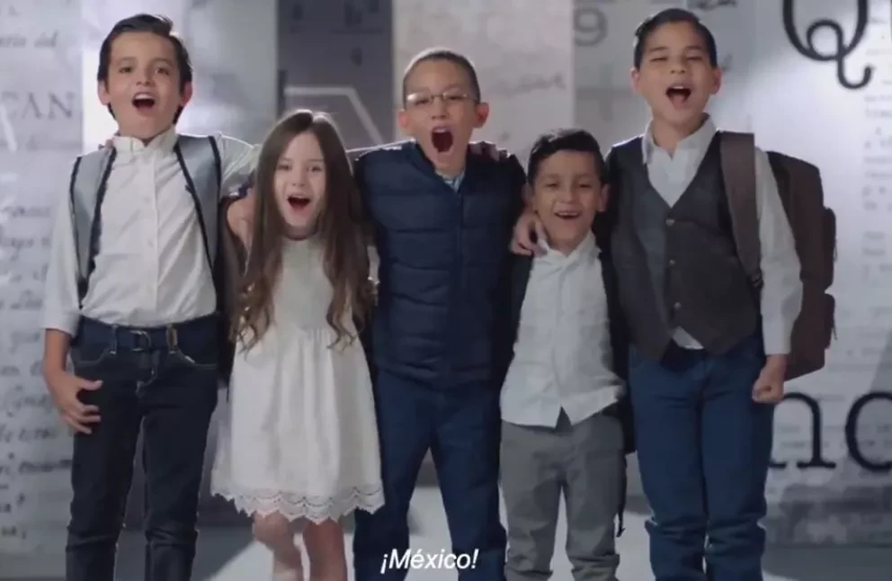 Niños simulan ser candidatos por la Educación