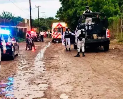 Evacuan a vecinos de Villa Juárez, Navolato por inundaciones