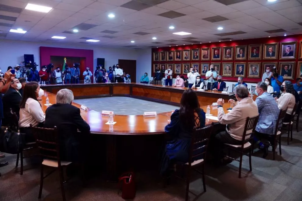 Histórico: Aprueba Congreso del Estado creación de municipios de Eldorado y Juan José Ríos