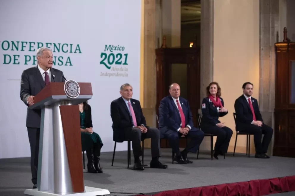 Con hospitales completos consolida AMLO el sector salud en México