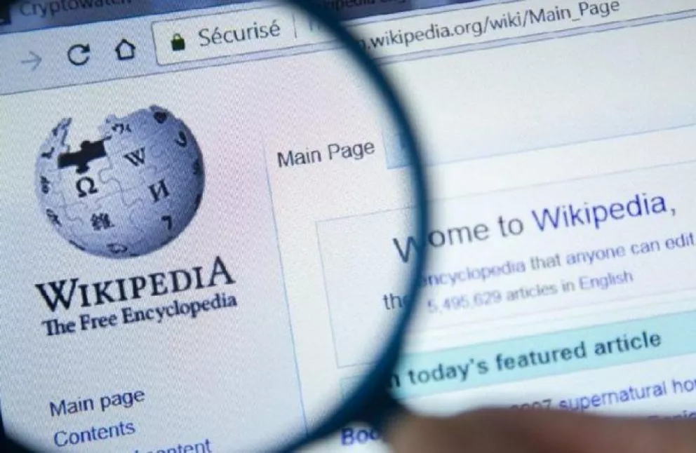Wikipedia deja de ser gratuita para las empresas