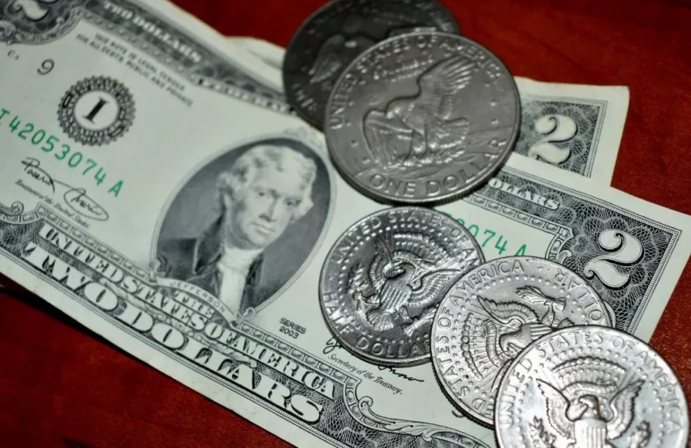 Dólar hoy: Peso se aprecia favorablemente este viernes 17 de febrero