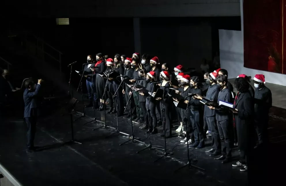 Vamos a llenarnos del espíritu de la Navidad con el Festival Navideño 2022 del ISIC.