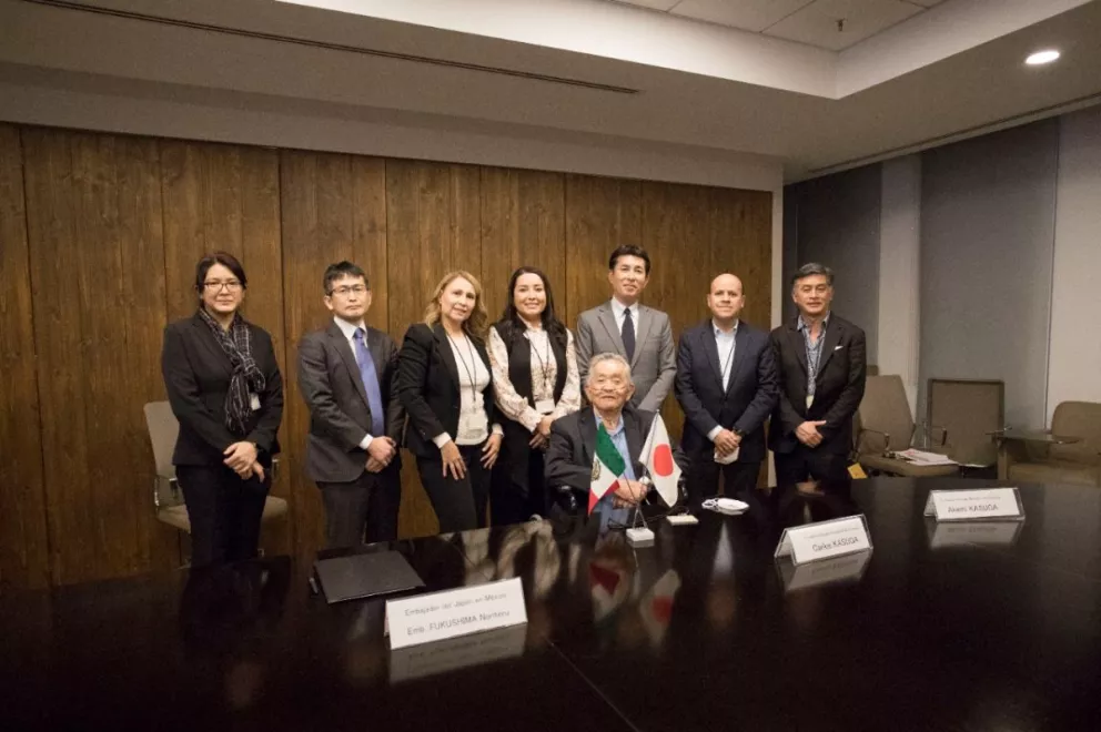Firman contrato de donación entre Proeduca Sinaloa IAP y Embajada de Japón