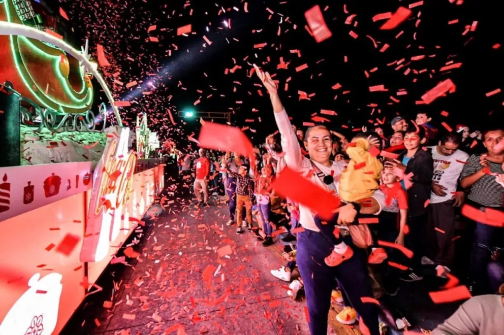 Caravana Navideña Coca Cola 2022; así la vivieron los mazatlecos