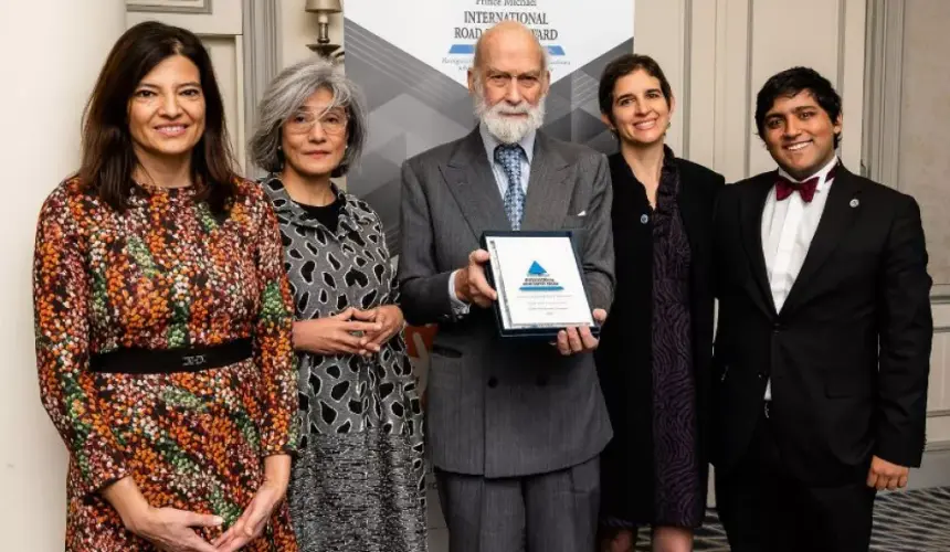 Coalición Movilidad Segura gana el premio Príncipe Michael para la seguridad vial 2022