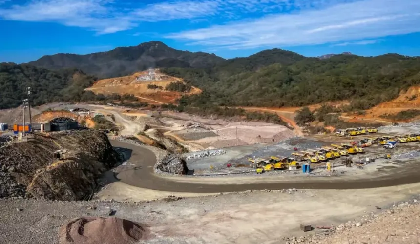 Échale un ojo; así va la construcción de la Presa Santa María en Rosario, Sinaloa.