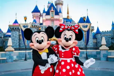 ¿Tu sueño es trabajar en Disney World? Anuncian programa de intercambio para estudiantes mexicanos