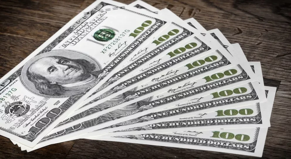 Dólar hoy: Peso se fortalece ante caída súbita del dólar
