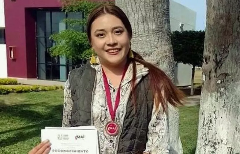 Wendy Rosas, alumna del TecNM obtiene mérito académico de la ANFEI por proyecto para siembra y cultivo de ostión japonés.
