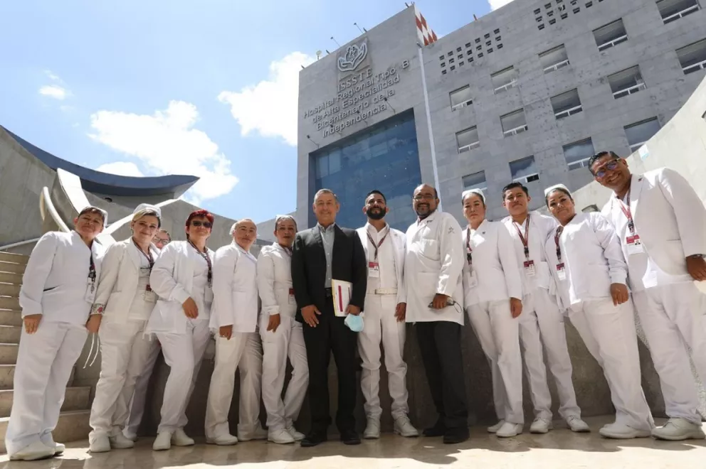 Cumple el Issste 63 años de fundación y lo festeja construyendo clínicas en Coahuila, Jalisco, Guerrero y Tamaulipas.