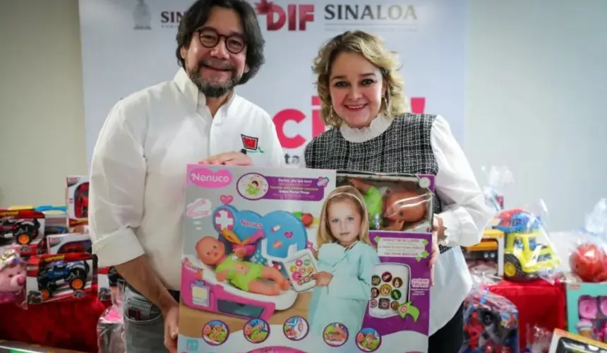 Casa Ley dona 1,500  juguetes a DIF Sinaloa para que sean entregados a niñas y niños sinaloenses.