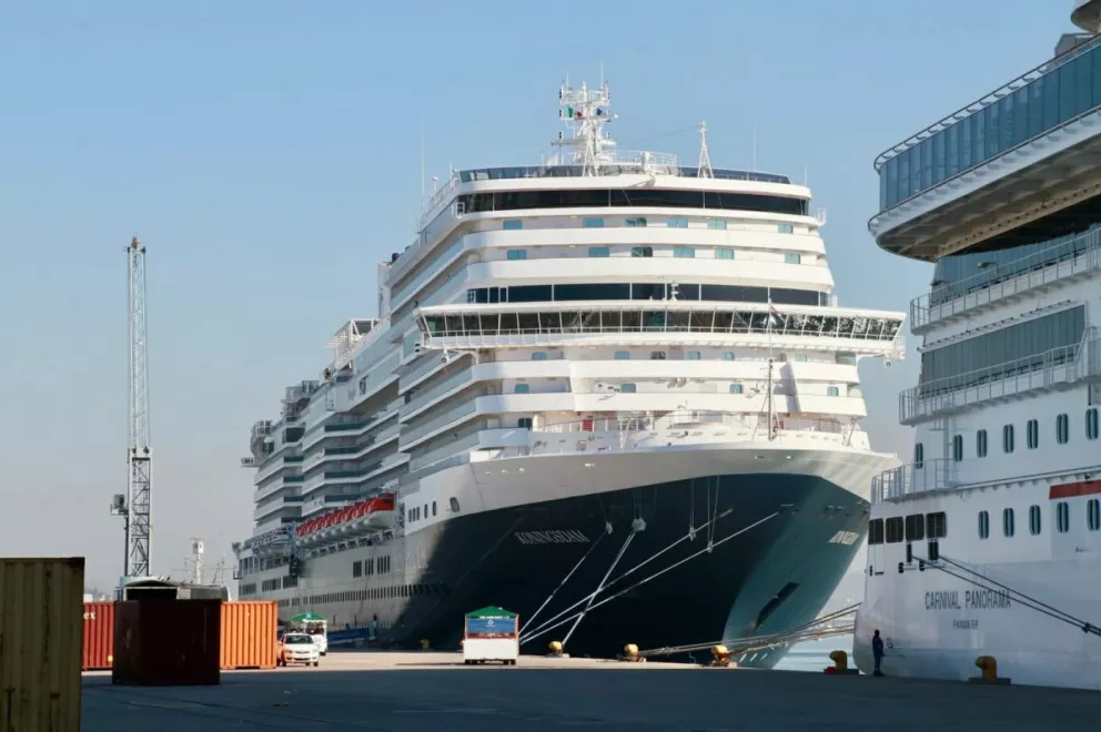 Para mañana miércoles también se espera la presencia de otros tres cruceros.