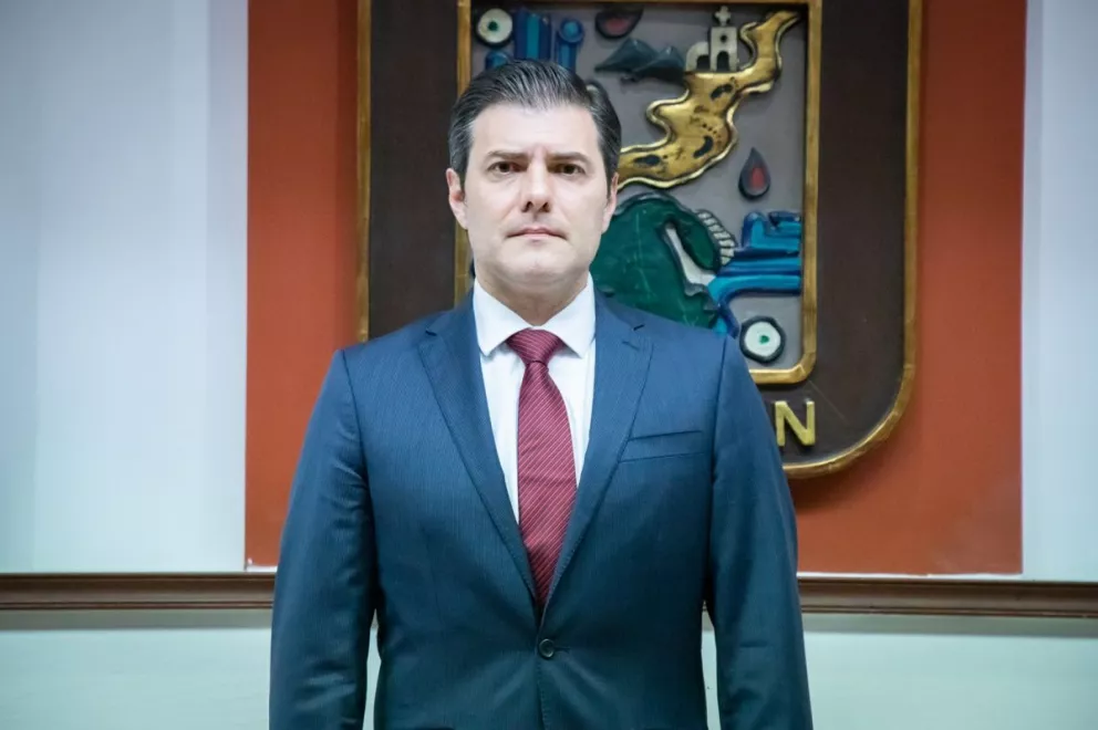 Él es José Ernesto Peñuelas,  el nuevo Secretario del Ayuntamiento de Culiacán, Sinaloa.