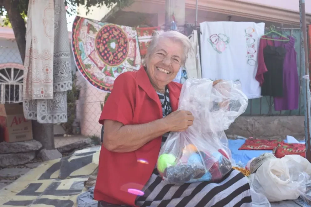 A María Irma le agrada apoyar a sus semejantes, en especial a los más necesitados.